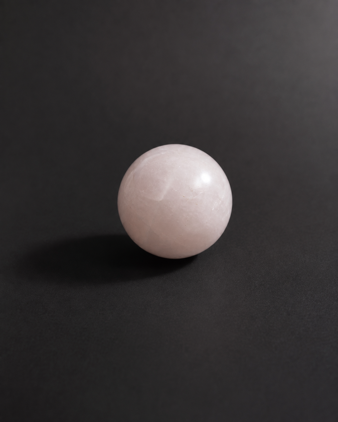 Rose quartz ball