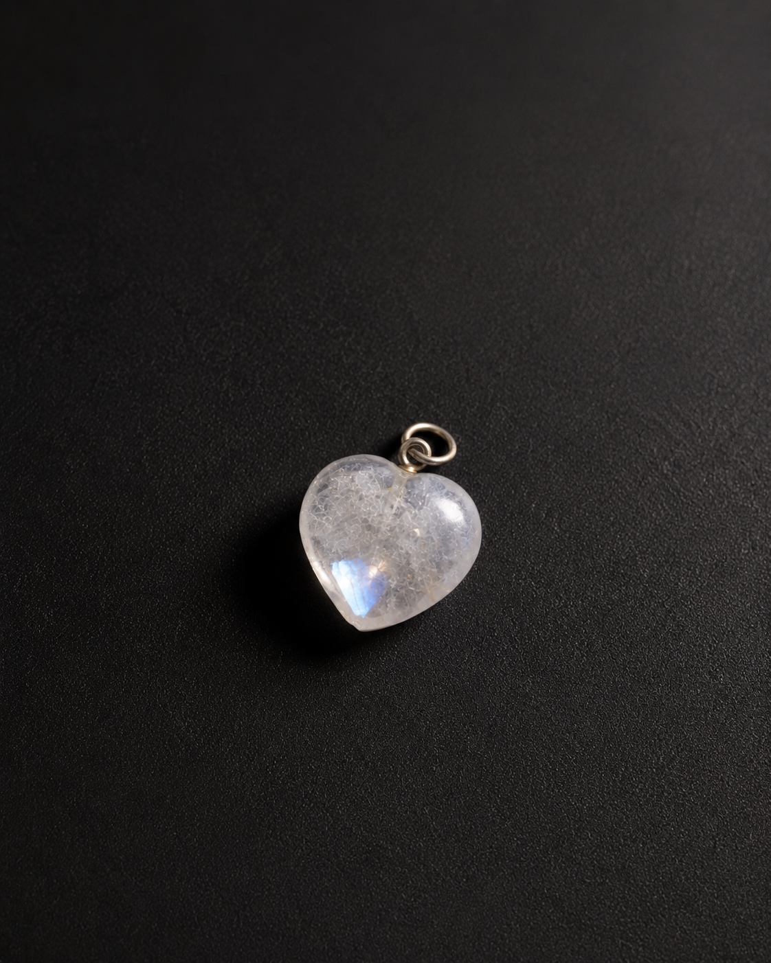 Sphatik stone pendant